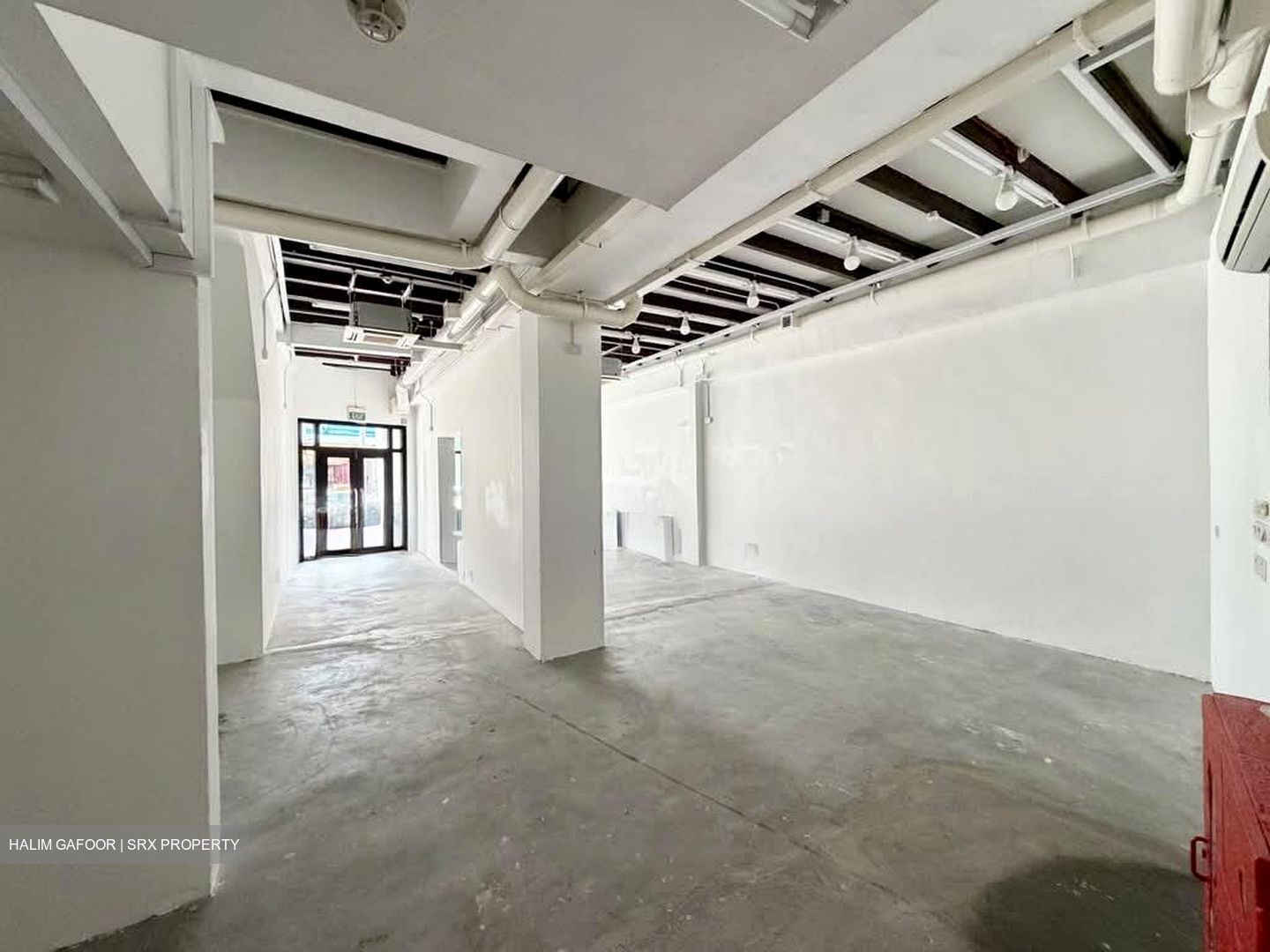 Joo Chiat Road (D15), Shop House #579070011